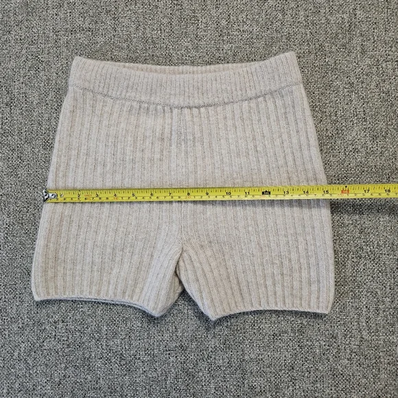 GLOWNY  RIBBED SHORTS WOMEN TAN SMALL CHIC ATHLEISURE Cashmere Wool Nylon Blend - Picture 7 of 10